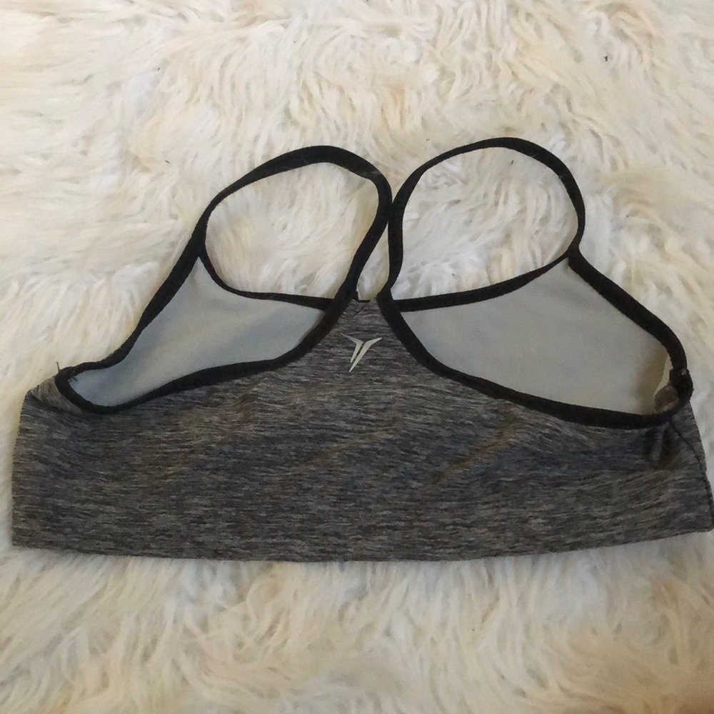 Sports bras - Picture 7 of 7